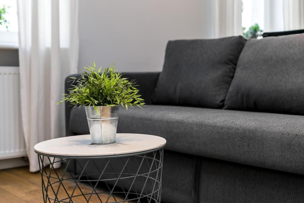 Old Town Apartment Garbary By Noclegi Renters Poznań Extérieur photo
